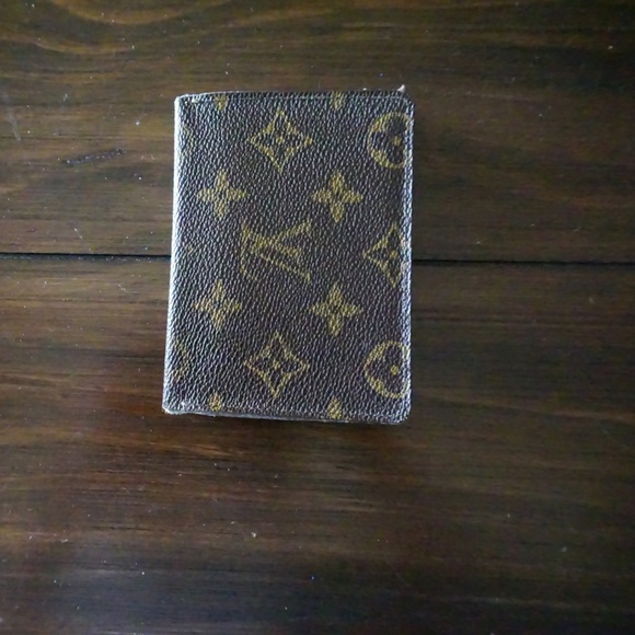 Louis Vuitton | Bags | Louis Vuitton Monogram Id Holder | Poshmark